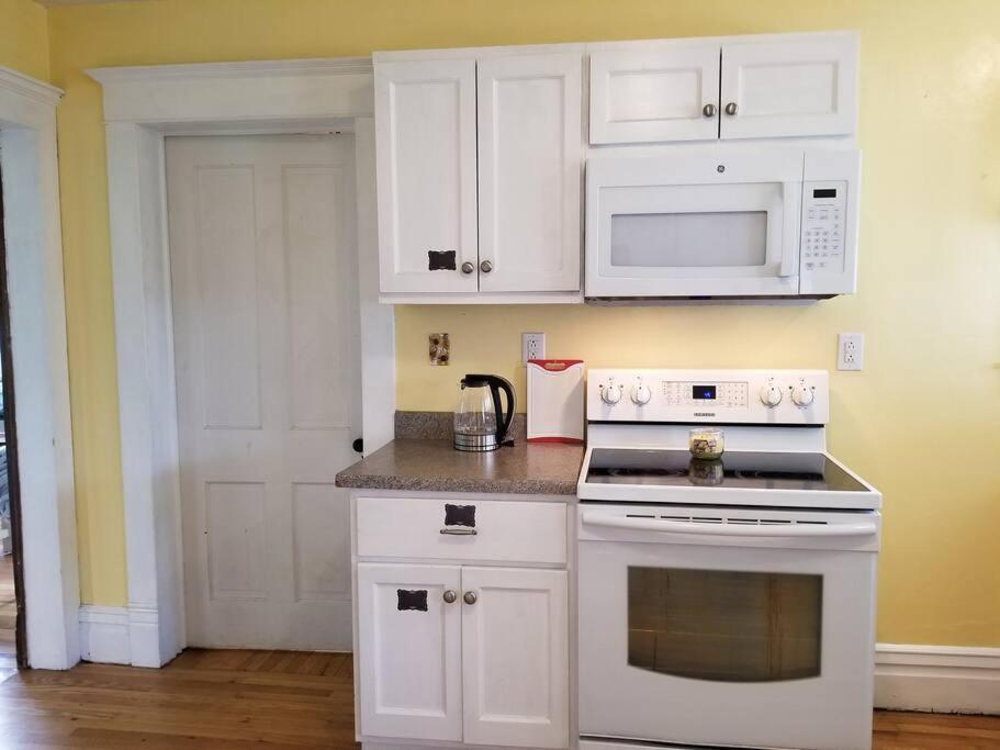 Basecampwv-Durbin. Spacious 4 Bedroom House W/Yard Exterior photo